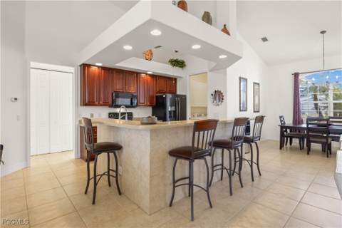 2905 NW 22nd Pl, Cape Coral FL - photo 12 of 45