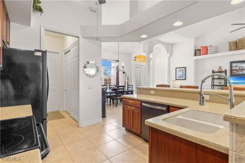2905 NW 22nd Pl, Cape Coral FL - photo 15 of 45