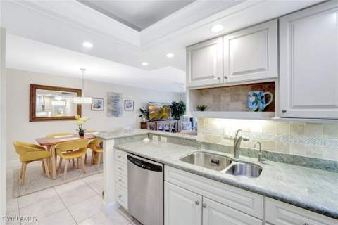 260 Seaview Ct 1210, Marco Island FL - photo 12 of 27