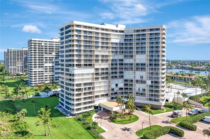 2 bedroom Condominium at 260 Seaview Ct 1210, South Seas Club Condo, Marco Island — photo 3