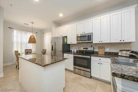 9105 Yuba Ln 7902, Naples FL - photo 11 of 25