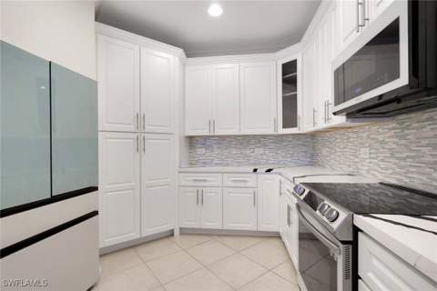 2082 E Tobago Cir, Fort Myers FL - photo 12 of 39