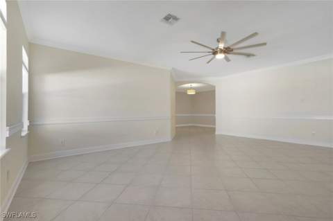2082 E Tobago Cir, Fort Myers FL - photo 8 of 39