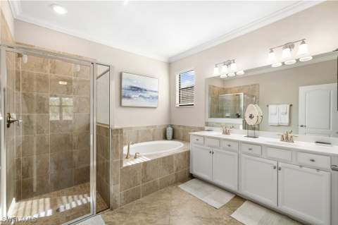 4698 Abaca Cir, Naples FL - photo 21 of 39