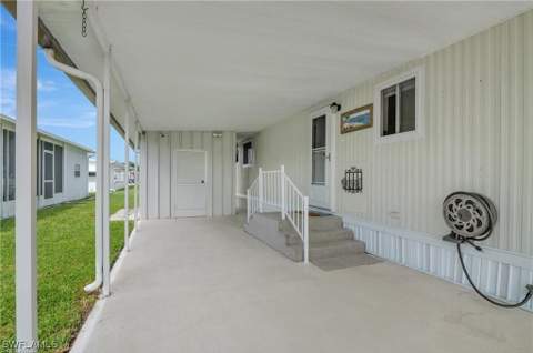 193 Carissa Ln 89, Naples FL - photo 7 of 39