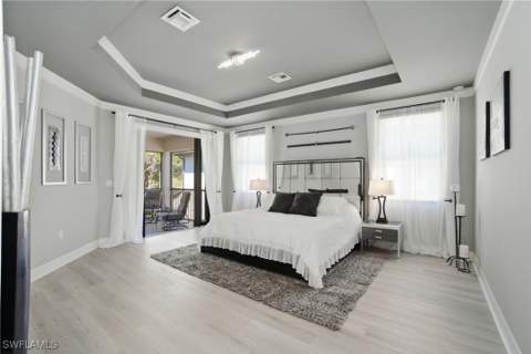 4654 Kensington CIR, Naples FL - photo 13 of 46