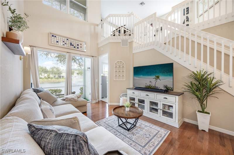 3 bedroom Condominium at 1320 Mariposa Cir 104, Mariposa, Naples — photo 5