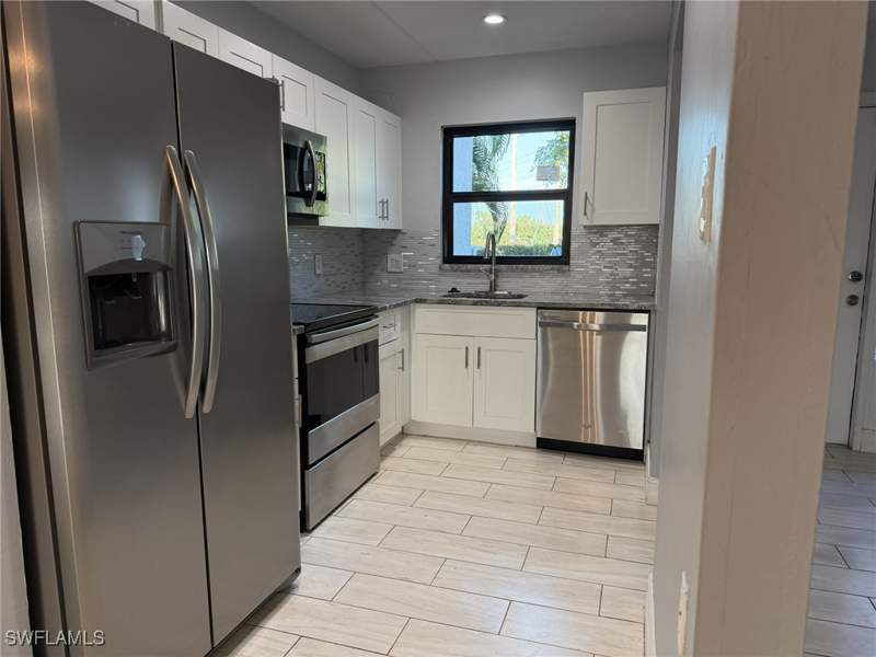 2 bedroom Townhouse at 26560 Southern Pines Dr 105, Forest Mere Townhouse Community, Bonita Springs — photo 5