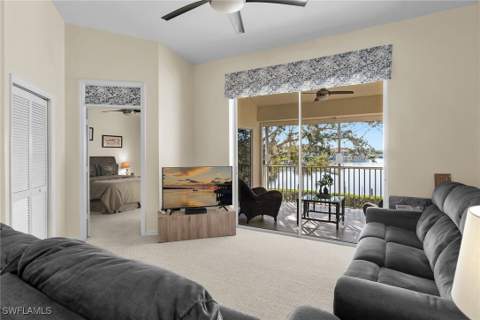 290 Newport Dr 107, Naples FL - photo 15 of 48