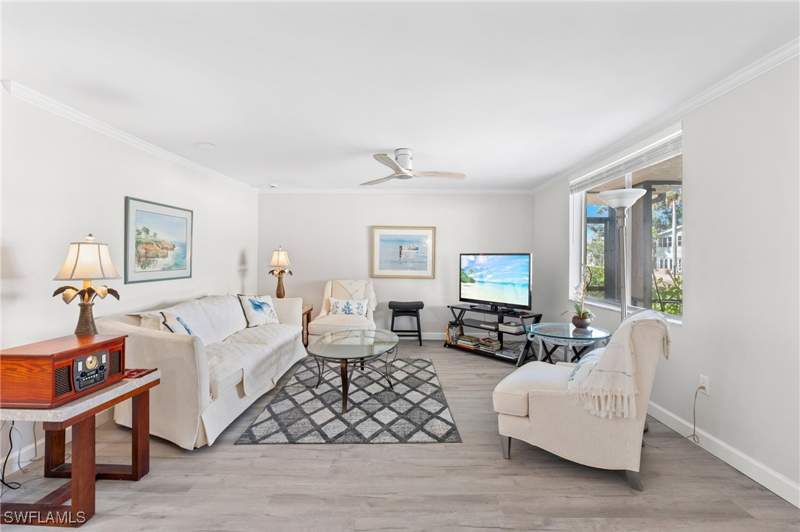 2 bedroom Condominium at 1517 Chesapeake Ave B3, Chesapeake Landings, Naples — photo 3