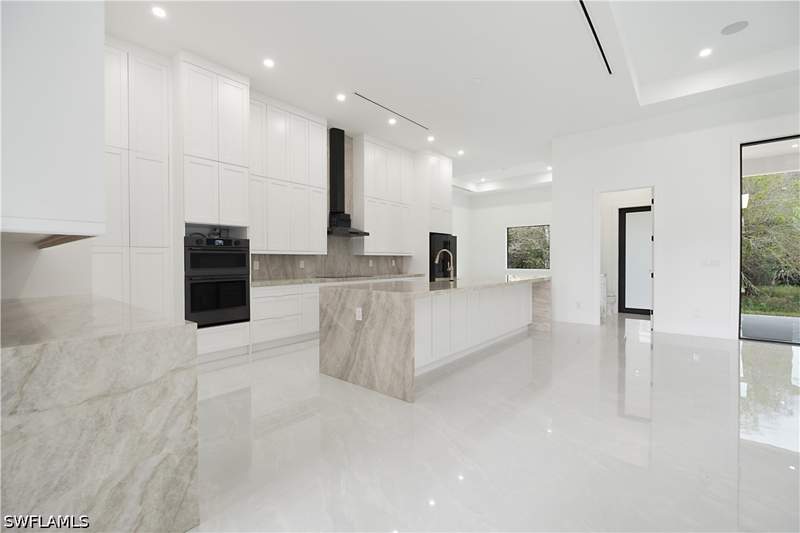 3 bedroom SingleFamilyResidence at 2319 54th Ave NE, Golden Gate Estates, Naples — photo 5