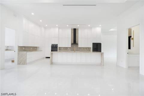 2319 54th Ave NE, Naples FL - photo 6 of 27