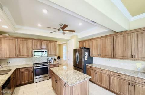 12038 Covent Garden Ct 704, Naples FL - photo 11 of 22