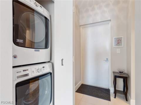 3000 Oasis Grand Blvd 1206, Fort Myers FL - photo 16 of 49