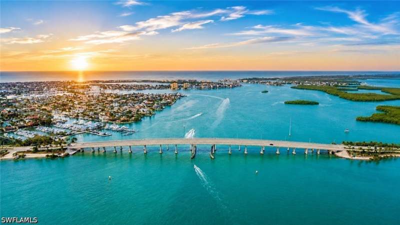 4 bedroom SingleFamilyResidence at 80 Delbrook Way, Marco Island, Marco Island — photo 3