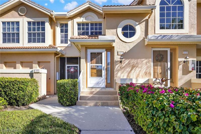2 bedroom Condominium at 13046 Amberley Ct 611, Amberley Court, Bonita Springs — photo 2