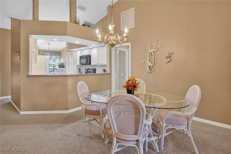 2 bedroom Condominium at 13046 Amberley Ct 611, Amberley Court, Bonita Springs — photo 5