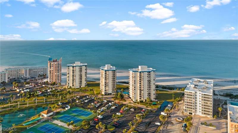 1 bedroom Condominium at 7330 Estero Blvd 801, Estero Beach And Tennis Club, Fort Myers Beach — photo 3