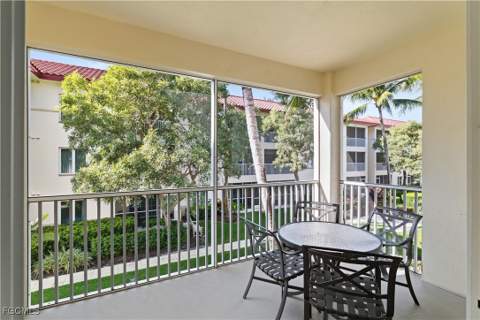 221 9th St S 217, Naples FL - photo 14 of 42