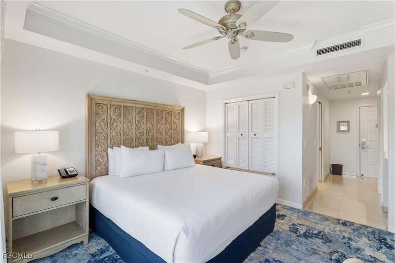 1 bedroom Condominium at 221 9th St S 403, Bellasera Resort, Naples — photo 5