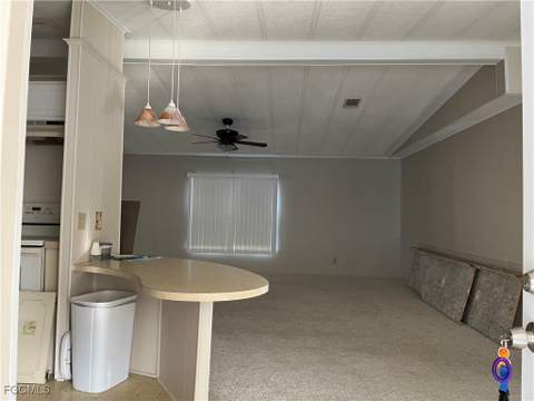 65 Sunset Cir, North Fort Myers FL - photo 7 of 23