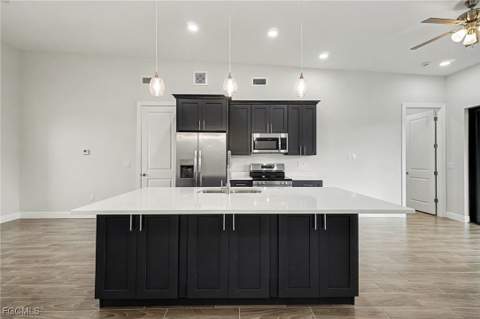 3013 4th St SW, Lehigh Acres FL - photo 13 of 40