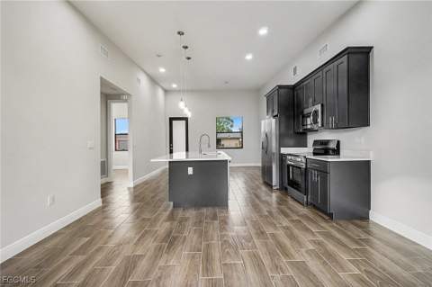 3013 4th St SW, Lehigh Acres FL - photo 6 of 40