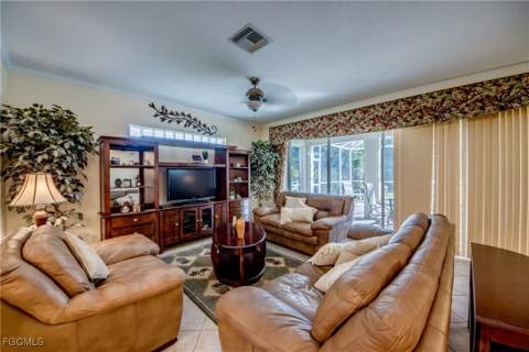 2260 Rio Nuevo Dr, North Fort Myers FL - photo 10 of 50