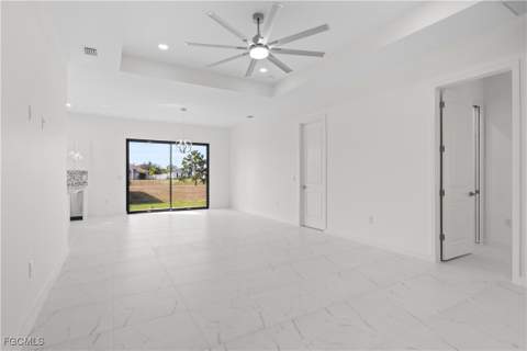 2810 NW 19th Ave, Cape Coral FL - photo 8 of 32