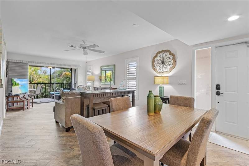2 bedroom Condominium at 4205 SE 19th Ave 202, Veranda Condo, Cape Coral — photo 3