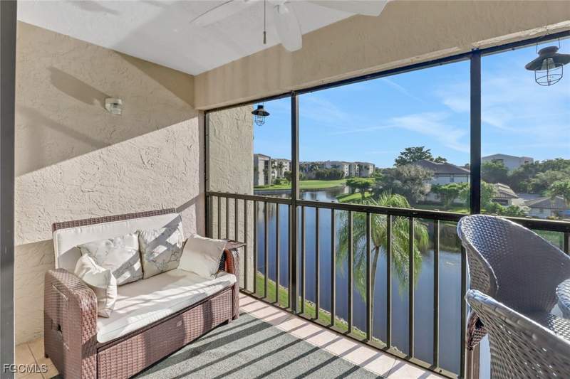 1 bedroom Condominium at 4240 Steamboat Bend 403, Steamboat Bend, Fort Myers — photo 2