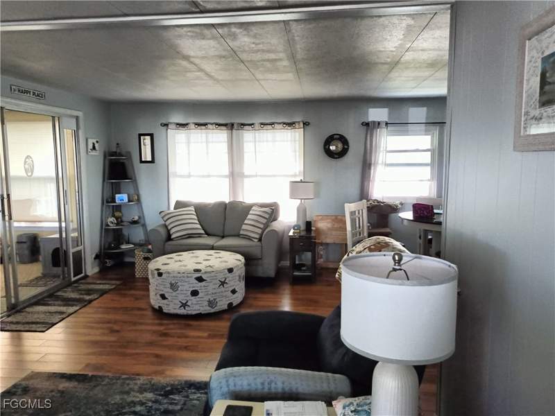 3 bedroom ManufacturedHome at 524 Timber Ln S, Forest Park Mobile Home, North Fort Myers — photo 5