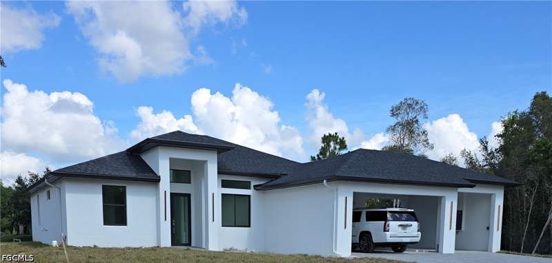 4 bedroom SingleFamilyResidence at 728 La Plata Ave, Mirror Lake Estates, Lehigh Acres — photo 4