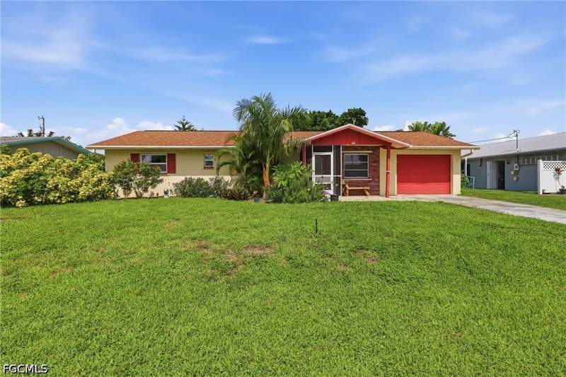 3 bedroom SingleFamilyResidence at 4531 SE 11th Pl, Cape Coral, Cape Coral — photo 2