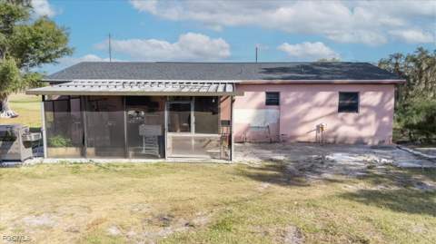 2099 Summerall Rd, Labelle FL - photo 12 of 36