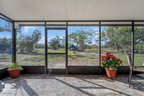 2099 Summerall Rd, Labelle FL - photo 17 of 36