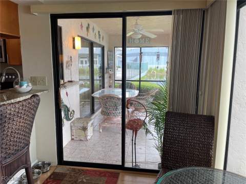 5650 Trailwinds Dr 111, Fort Myers FL - photo 15 of 28