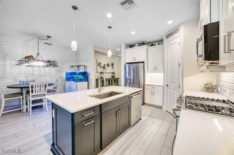 8794 Pigeon Key, Fort Myers FL - photo 8 of 43