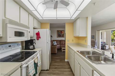 5301 Blue Crab Cir 4, Bokeelia FL - photo 11 of 32