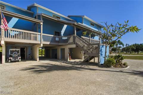 5301 Blue Crab Cir 4, Bokeelia FL - photo 7 of 32