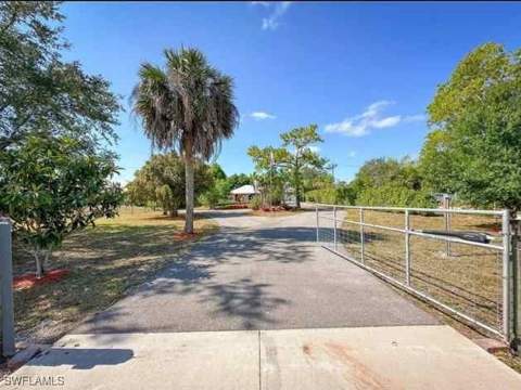 3790 35th Ave NE, Naples FL - photo 8 of 27