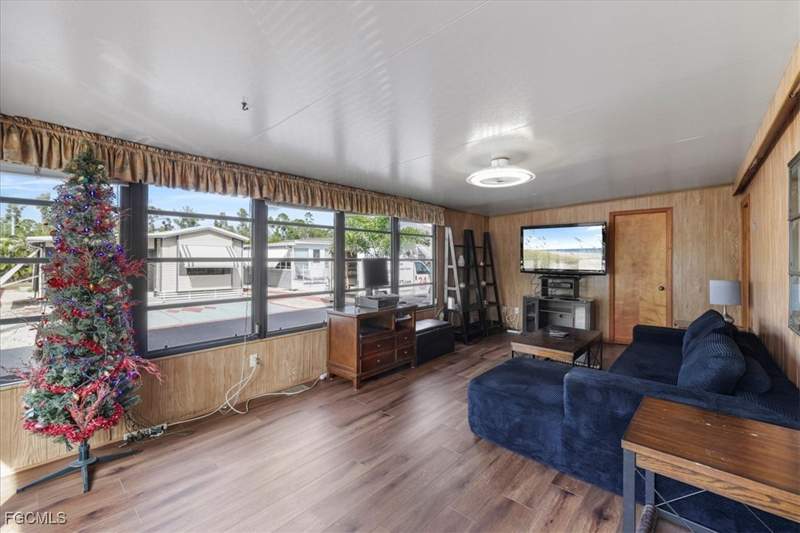 1 bedroom ManufacturedHome at 211 Sojourn Dr, Fountain View Rv Resort, North Fort Myers — photo 4