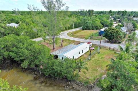 103 Egret Ln, Everglades City FL - photo 12 of 18
