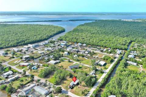 103 Egret Ln, Everglades City FL - photo 13 of 18