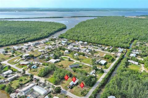 103 Egret Ln, Everglades City FL - photo 16 of 18