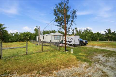 103 Egret Ln, Everglades City FL - photo 8 of 18