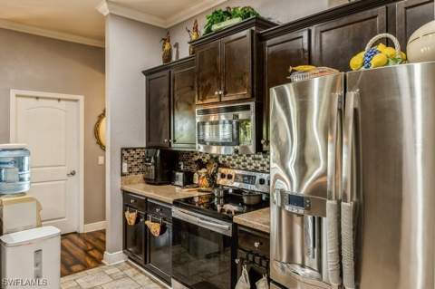 3106 4th St SW, Lehigh Acres FL - photo 10 of 35
