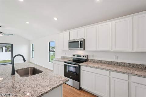 144 Blackstone Dr, Fort Myers FL - photo 12 of 44