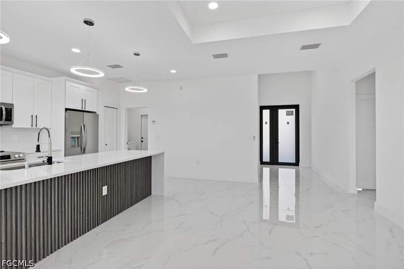 3 bedroom SingleFamilyResidence at 312 Rand Ave, Southwood, Lehigh Acres — photo 2