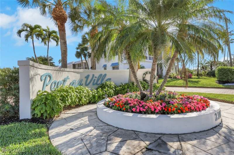 2 bedroom Condominium at 2100 Gulf Shore Blvd N 113, Port Au Villa, Naples — photo 2